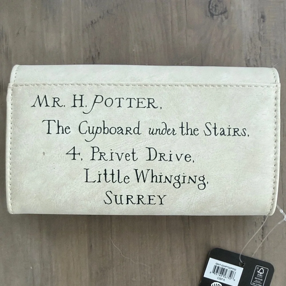 Harry Potter Warner Bros. Cream Envelope Wallet - Picture 3 of 3